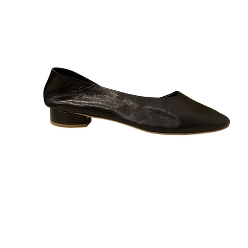 Vist Large View of Product Image Which is Used Jeffrey Campbell Low Heels 9.5