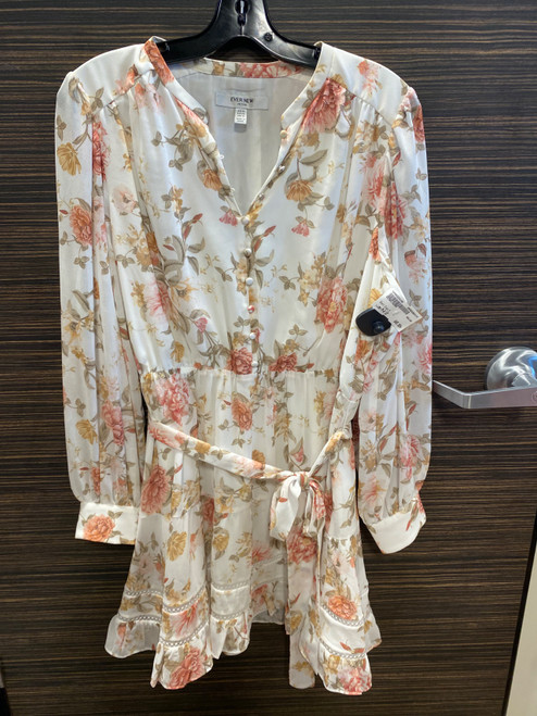 Vist Large View of Product Image Which is Used Unbranded Short Dress B M-8/10