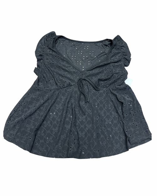 Vist Large View of Product Image Which is Gently used unbranded short sleeve 