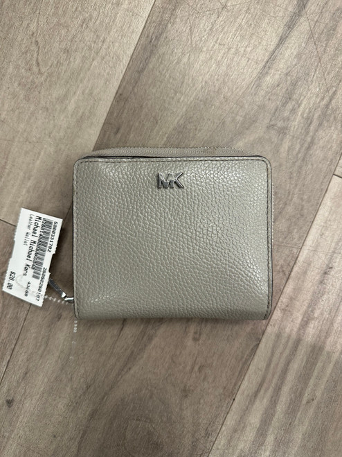 Vist Large View of Product Image Which is Used Michael Michael Kors Leather Wallet