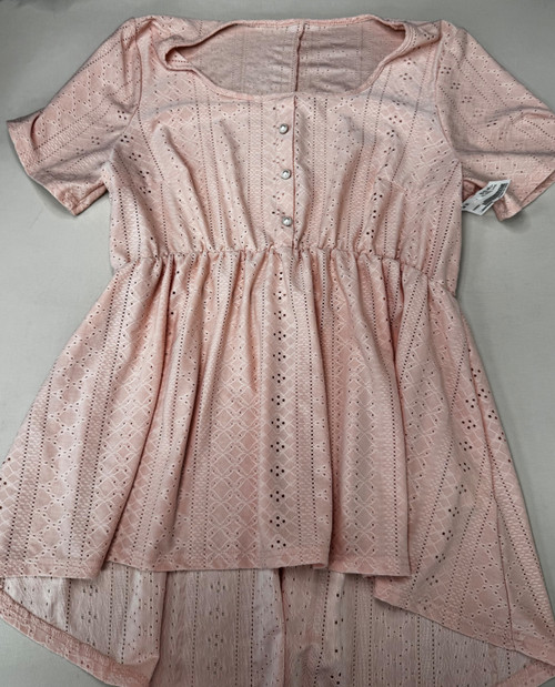 Vist Large View of Product Image Which is Used Unbranded Short Sleeve Top 1X-18