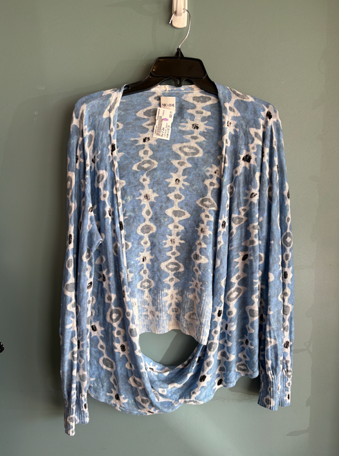 Vist Large View of Product Image Which is Used Nic & Zoe Lightweight Sweater L-12/14