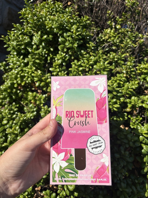 Vist Large View of Product Image Which is Used Rio Sweet Perfume