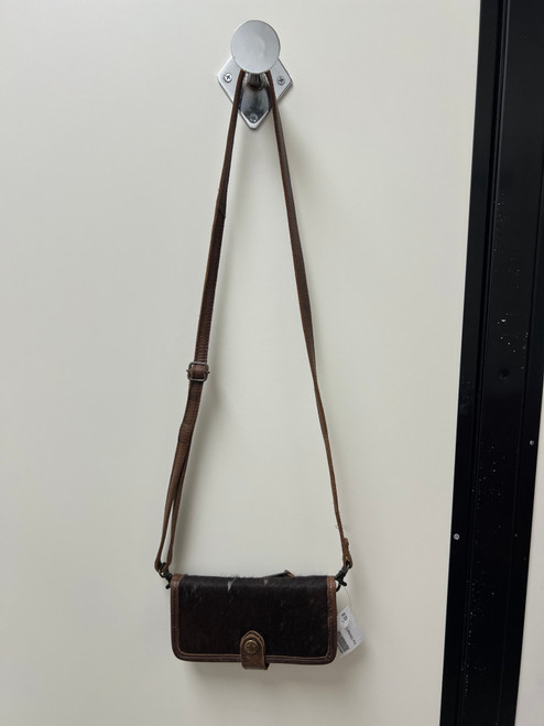 Vist Large View of Product Image Which is Used STS Ranchwear Small Leather Handbag