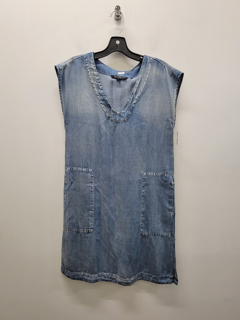 Vist Large View of Product Image Which is Used Blue Velvet Heart Short Dress B S-4/6