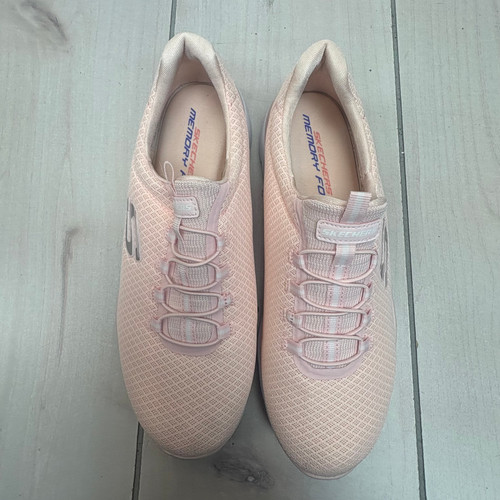 Vist Large View of Product Image Which is Used Skechers Casual Shoes 9.5