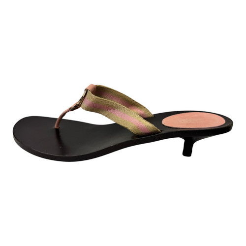 Vist Large View of Product Image Which is Used Gucci Low Heels 9