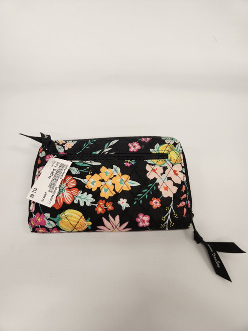 Vist Large View of Product Image Which is Used Vera Bradley Wallet
