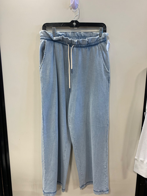 Vist Large View of Product Image Which is Used Z Supply Casual Pant 8-29