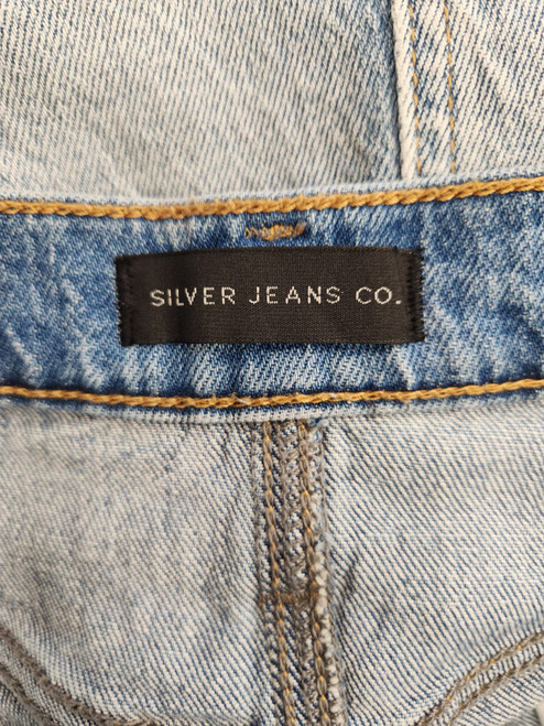 Vist Large View of Product Image Which is Used Silver Jeans Shorts 16-33