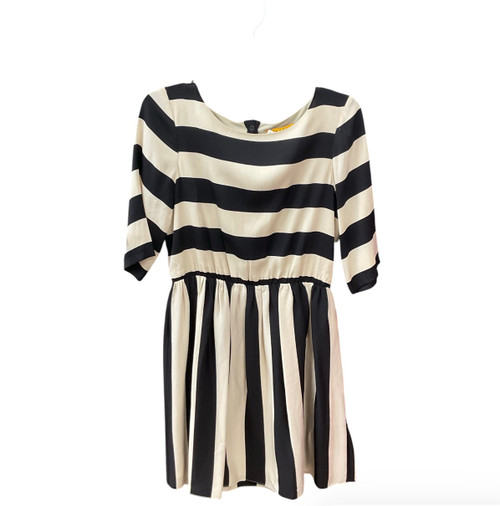 Vist Large View of Product Image Which is Used Alice + Olivia Short Dress B M-8/10