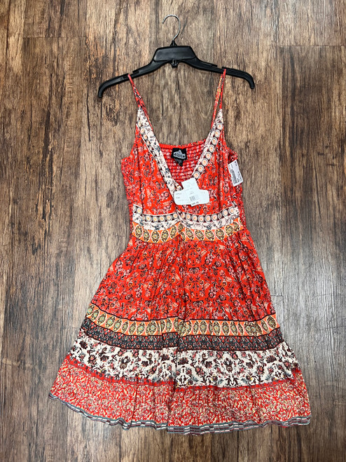 Vist Large View of Product Image Which is Used Angie Short Dress F L-12/14
