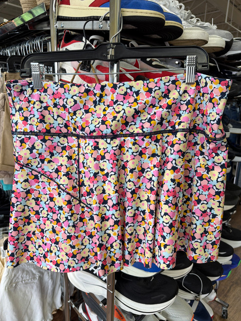Vist Large View of Product Image Which is Used Athleta Active Skirt 14-32