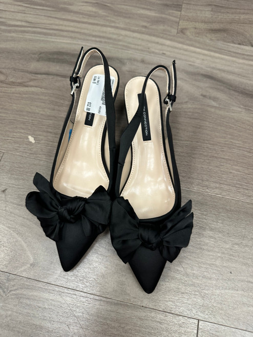 Vist Large View of Product Image Which is Used Unbranded Low Heels 9