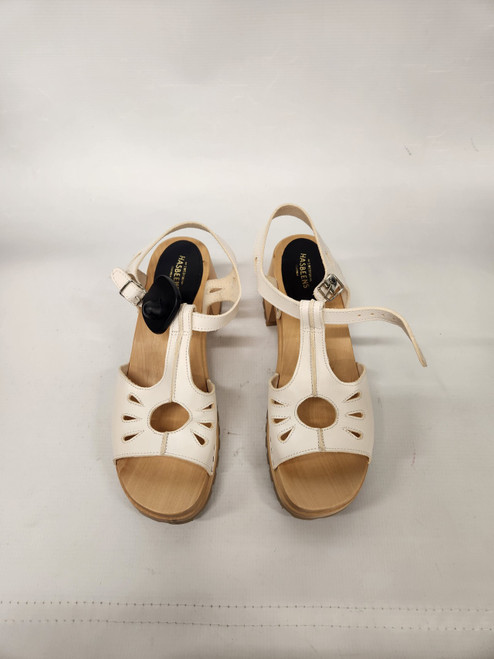Vist Large View of Product Image Which is Used Unbranded Dress Sandals 10.5