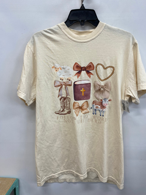 Vist Large View of Product Image Which is Used Unbranded T-Shirt M-8/10