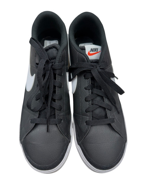 Vist Large View of Product Image Which is Used Nike Casual Shoes 10