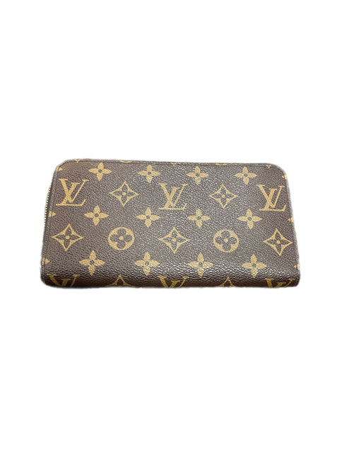 Vist Large View of Product Image Which is Used Louis Vuitton Leather Wallet