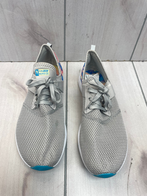 Vist Large View of Product Image Which is Used New Balance Performance Shoes 9