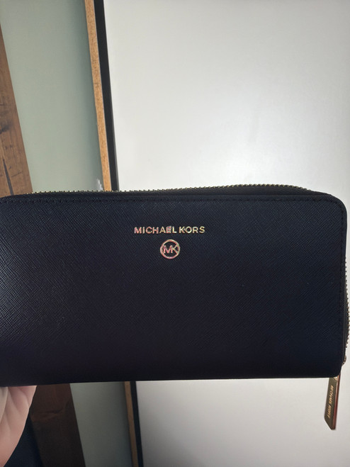 Vist Large View of Product Image Which is Used Michael Michael Kors Leather Wallet