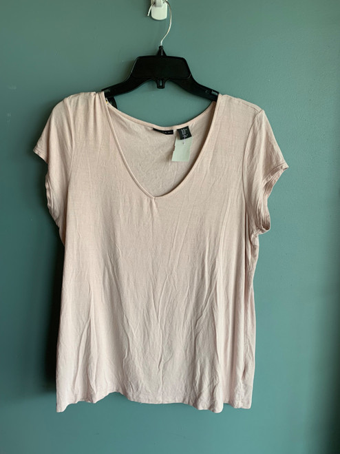 Vist Large View of Product Image Which is Used Tahari Sleeveless Top XL-16