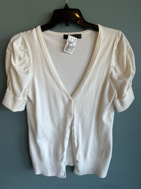Vist Large View of Product Image Which is Used The Limited Short Sleeve Sweater M-8/10