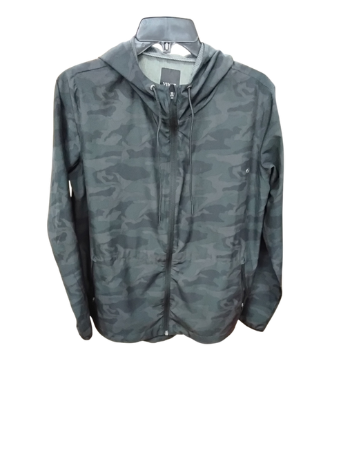 Vist Large View of Product Image Which is Used Vuori Active Jacket M-8/10