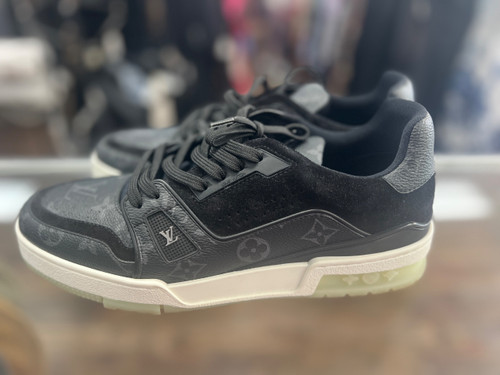 Vist Large View of Product Image Which is Used Louis Vuitton Mens Casual Shoes 7