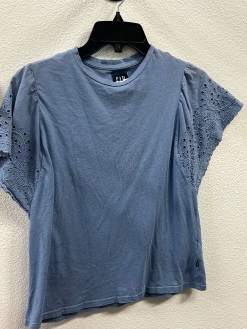 Vist Large View of Product Image Which is Used Gap Short Sleeve Top S-4/6