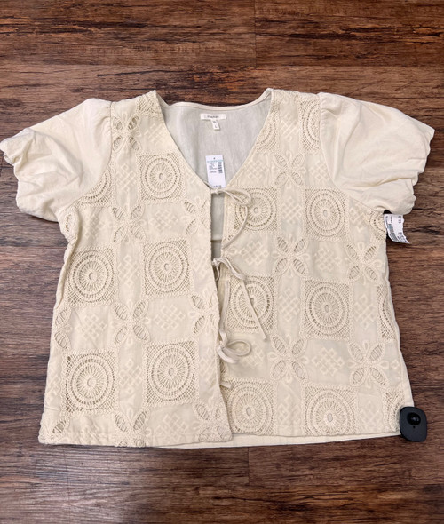 Vist Large View of Product Image Which is Used Maurices Short Sleeve Top L-12/14