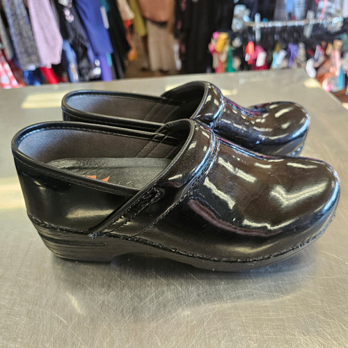 Vist Large View of Product Image Which is Used Dansko Clogs 7.5