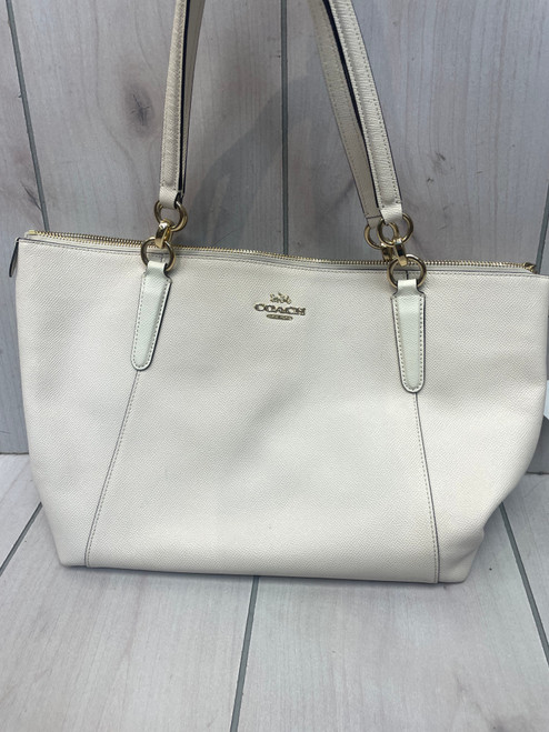 Vist Large View of Product Image Which is Used Coach Large Leather Handbag