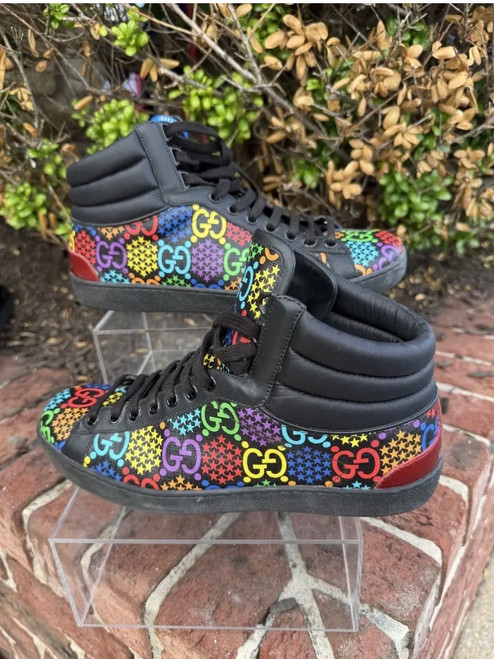 Vist Large View of Product Image Which is Used Gucci Sneakers
