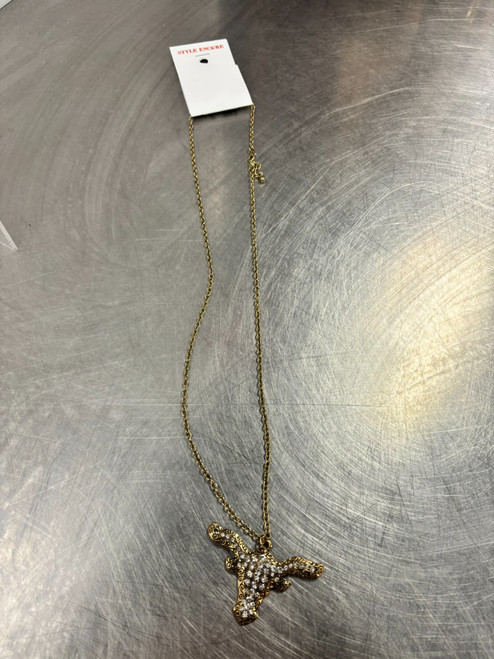 Vist Large View of Product Image Which is Used Unbranded Necklace