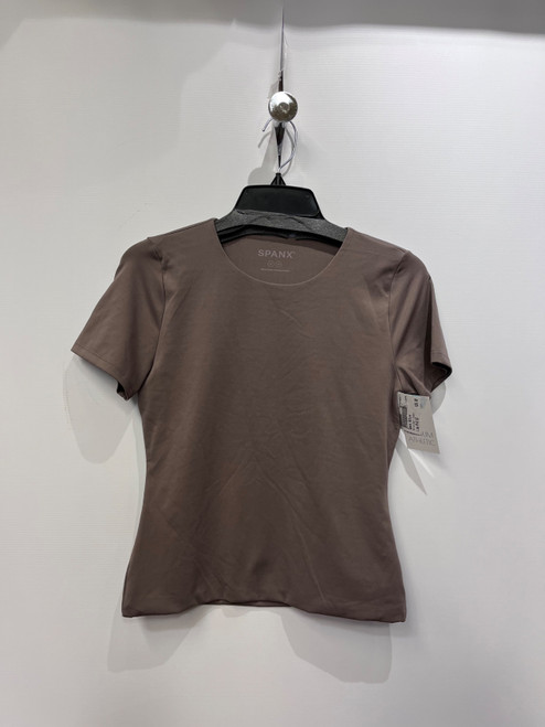 Vist Large View of Product Image Which is Used Spanx Active Active Short Sleeve M-8/10