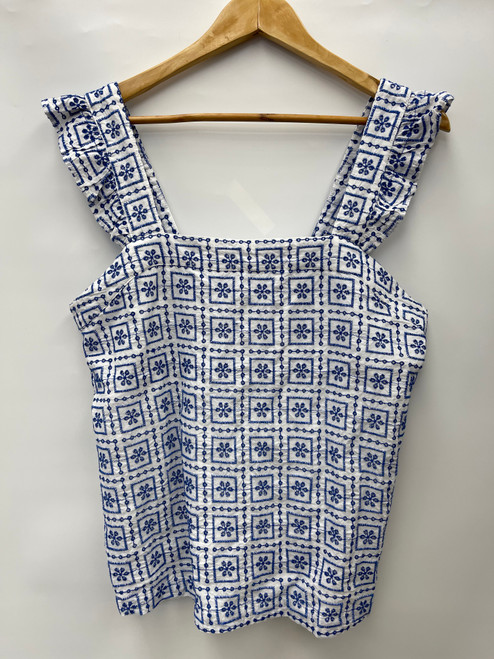 Vist Large View of Product Image Which is Used Versona Tank Top M-8/10