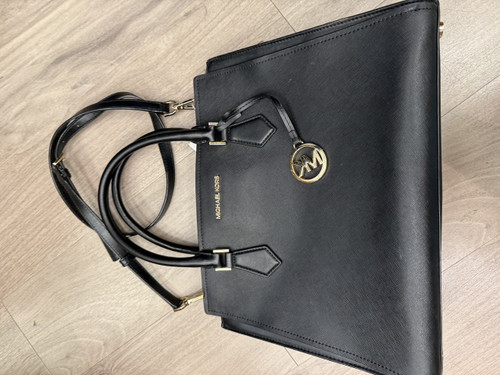 Vist Large View of Product Image Which is Used Michael Michael Kors Large Leather Handbag