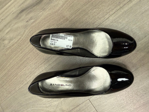 Vist Large View of Product Image Which is Used Bandolino High Heels 6
