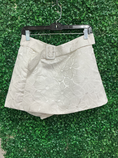 Vist Large View of Product Image Which is Used Unbranded Shorts L 12-14/31-32