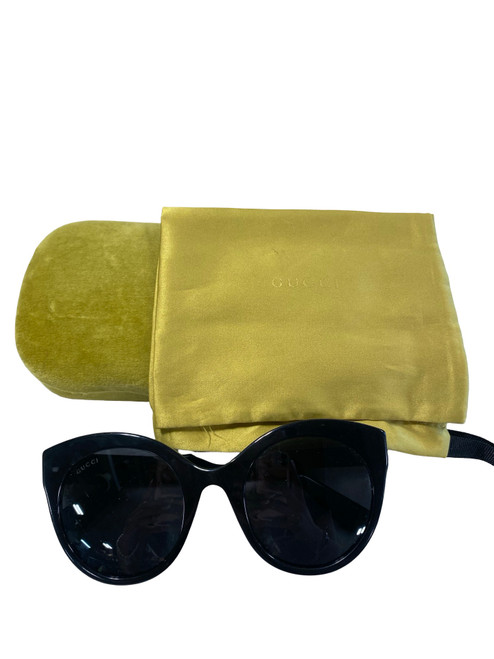 Vist Large View of Product Image Which is Used Gucci Sunglasses