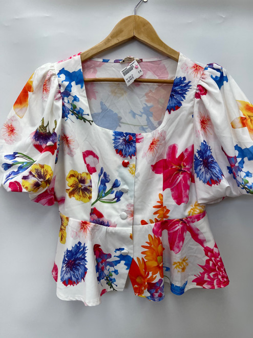 Vist Large View of Product Image Which is Used Unbranded Short Sleeve Top M-8/10
