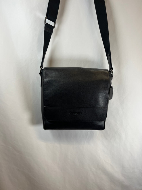 Vist Large View of Product Image Which is Used Coach Small Leather Handbag