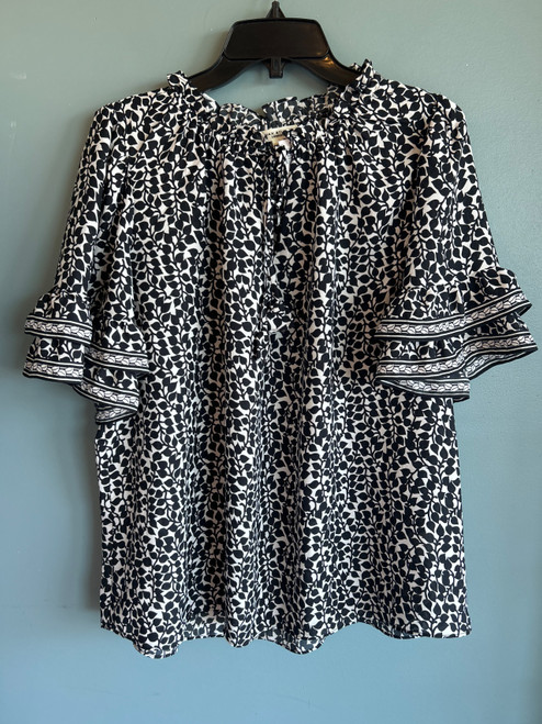 Vist Large View of Product Image Which is Used Max Studio Short Sleeve Top 1X-18