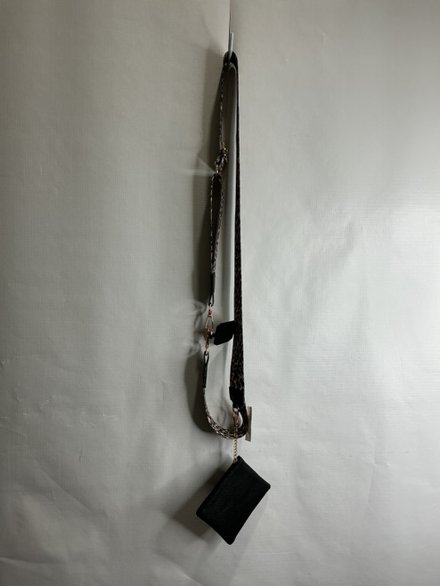 Vist Large View of Product Image Which is Used Unbranded Leather Wristlet