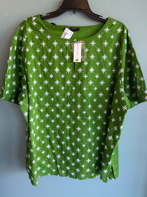 Vist Large View of Product Image Which is Used Lane Bryant Short Sleeve Top 1X-18