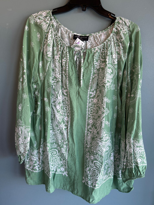 Vist Large View of Product Image Which is Used Lane Bryant Long Sleeve Top 1X-18