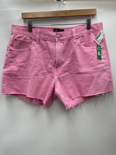 Vist Large View of Product Image Which is Used Gap Shorts 10-30