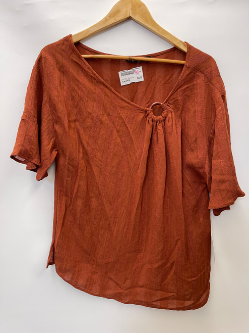 Vist Large View of Product Image Which is Used Unbranded Short Sleeve Top S-4/6