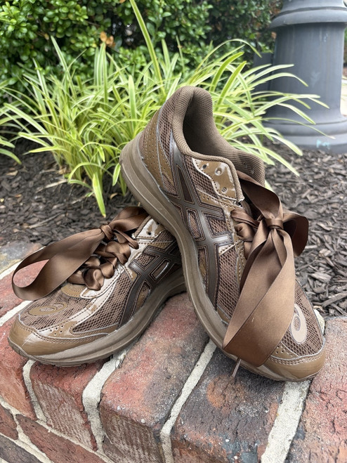 Vist Large View of Product Image Which is Used asics Casual Shoes 8