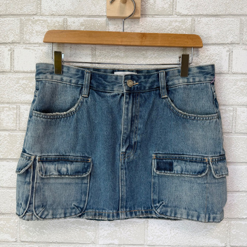Vist Large View of Product Image Which is Used Zara Short Skirt M 8-10/28-30